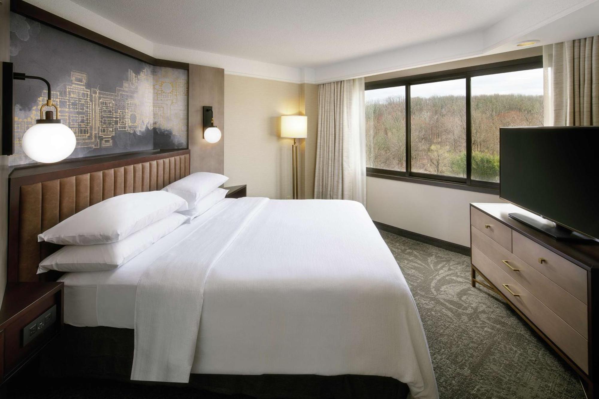 Embassy Suites Tysons Corner Ngoại thất bức ảnh