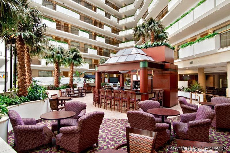 Embassy Suites Tysons Corner Nội địa bức ảnh